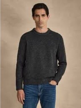 Factoria alpaca Men's Charcoal Crewneck Sweater - Everyday Knit